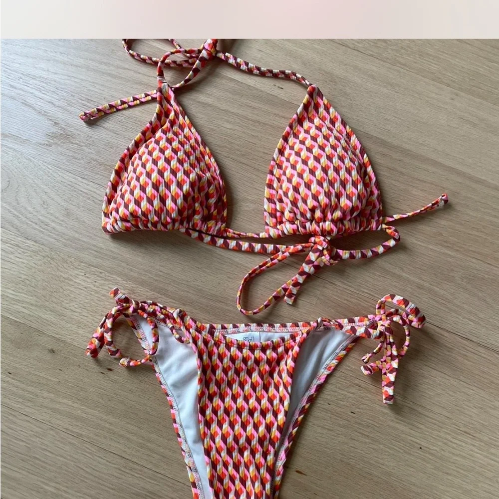 Colorful Patterned Bikini Set - Picture 1 of 4